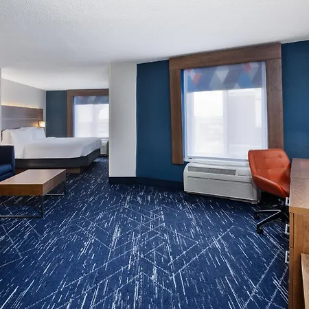 Holiday Inn Express Hotel & Suites Auburn Hills By Ihg Exterior photo