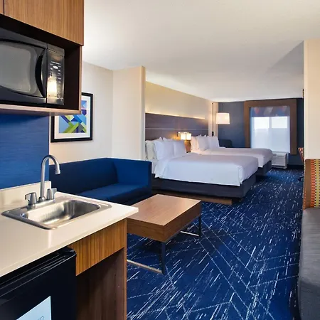 Holiday Inn Express Hotel & Suites Auburn Hills By Ihg Exterior photo