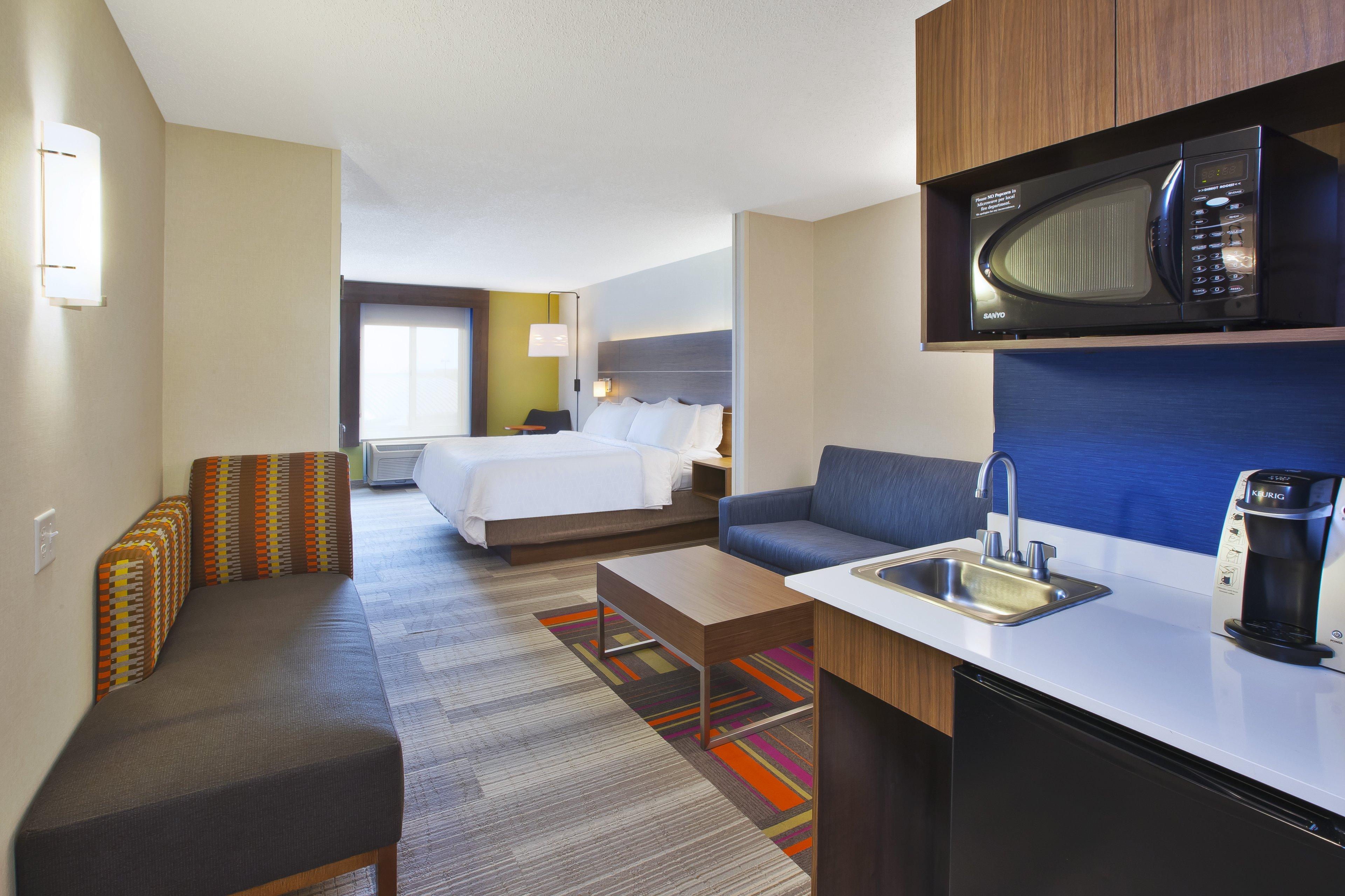 Express & By Ihg 3*