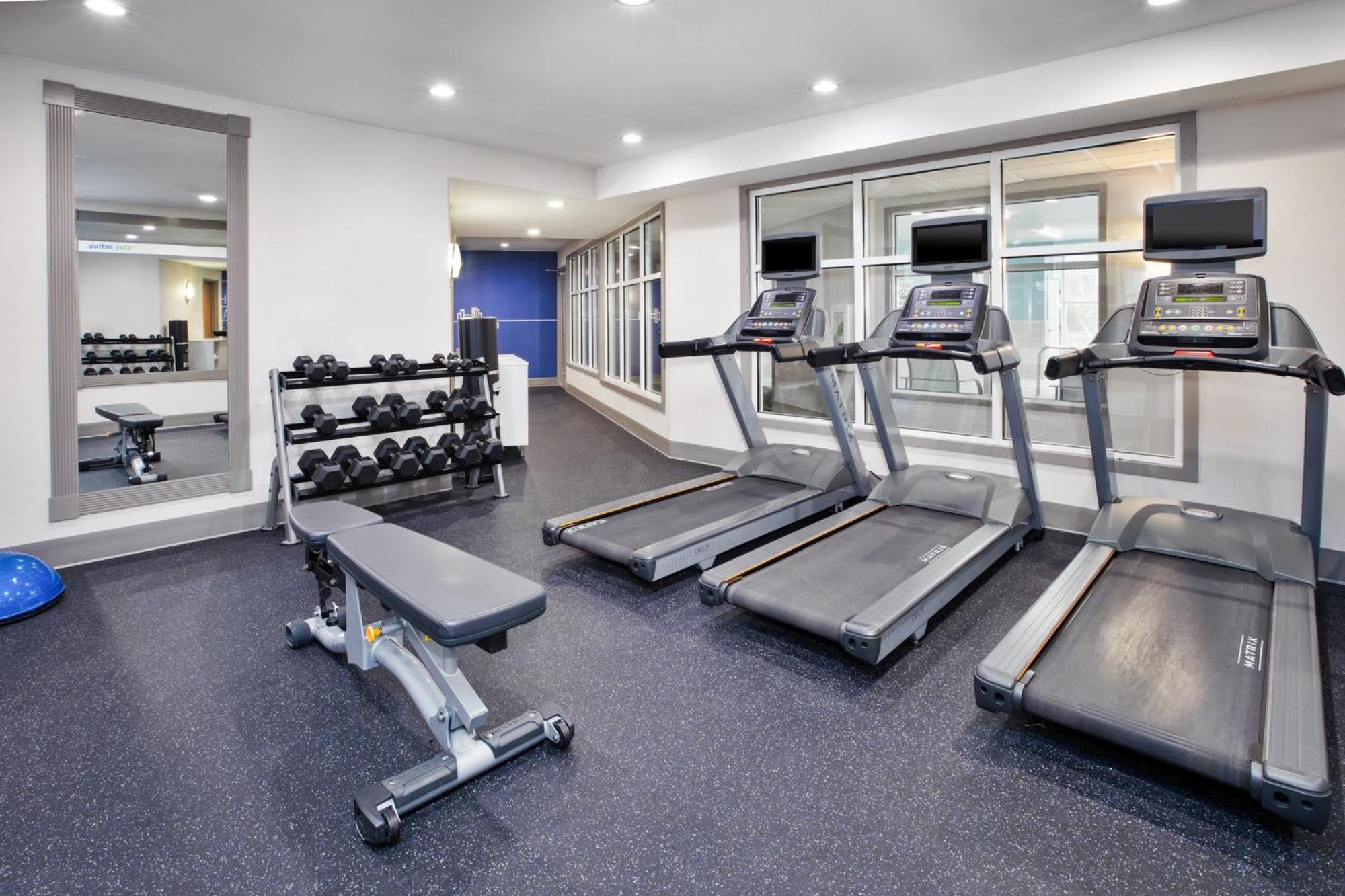 Hotel Express & By Ihg Auburn Hills