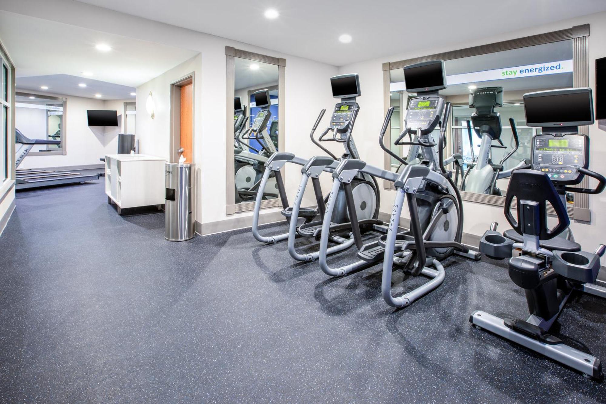 Express & By Ihg Auburn Hills