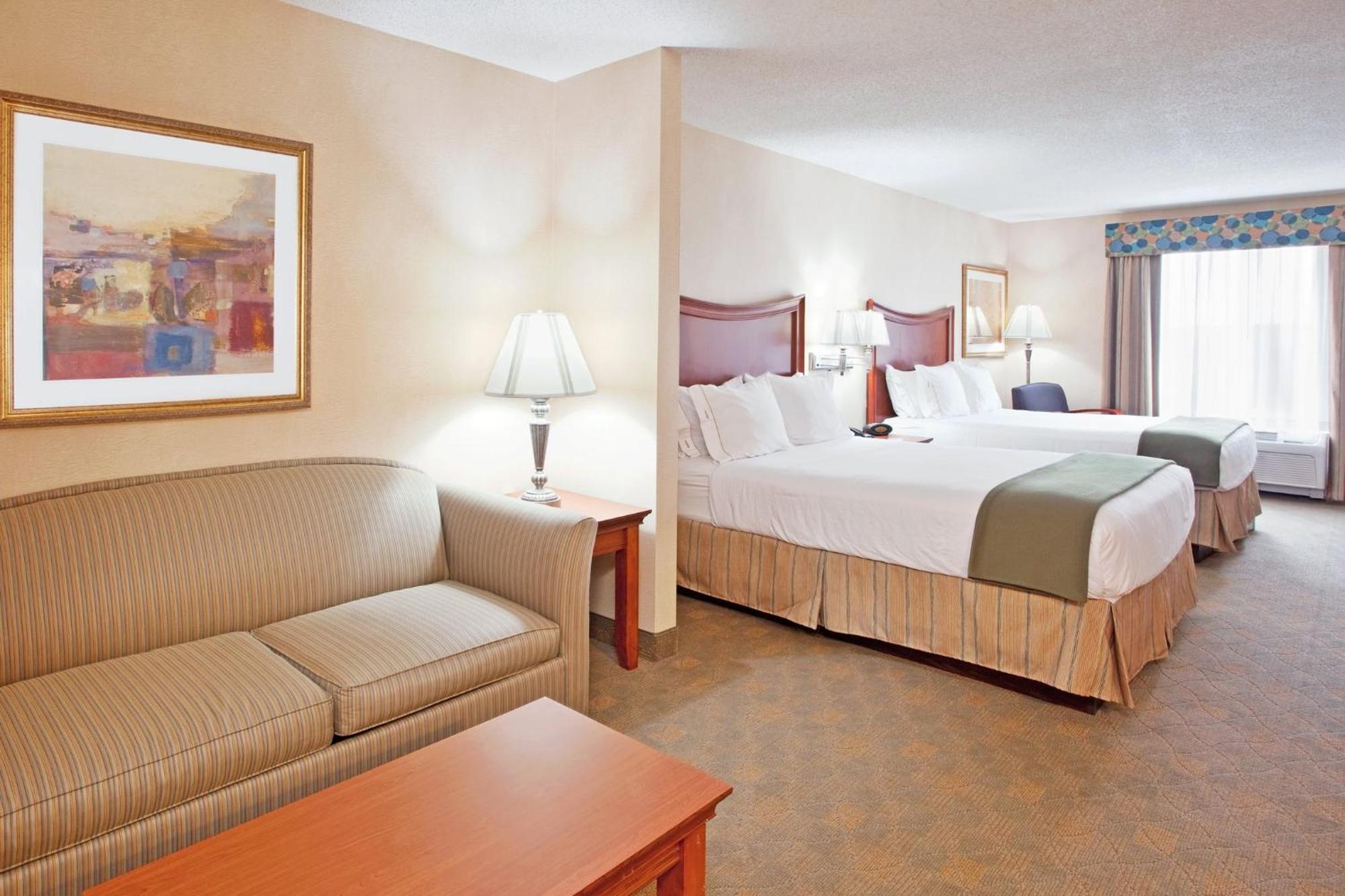 Express & By Ihg