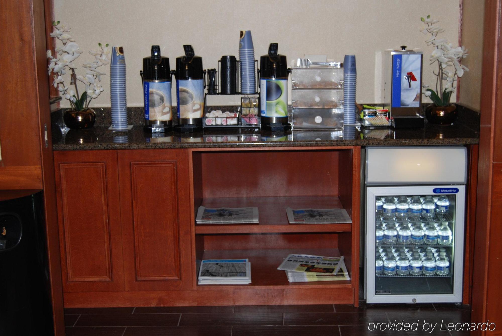 Express & By Ihg Hotel Auburn Hills