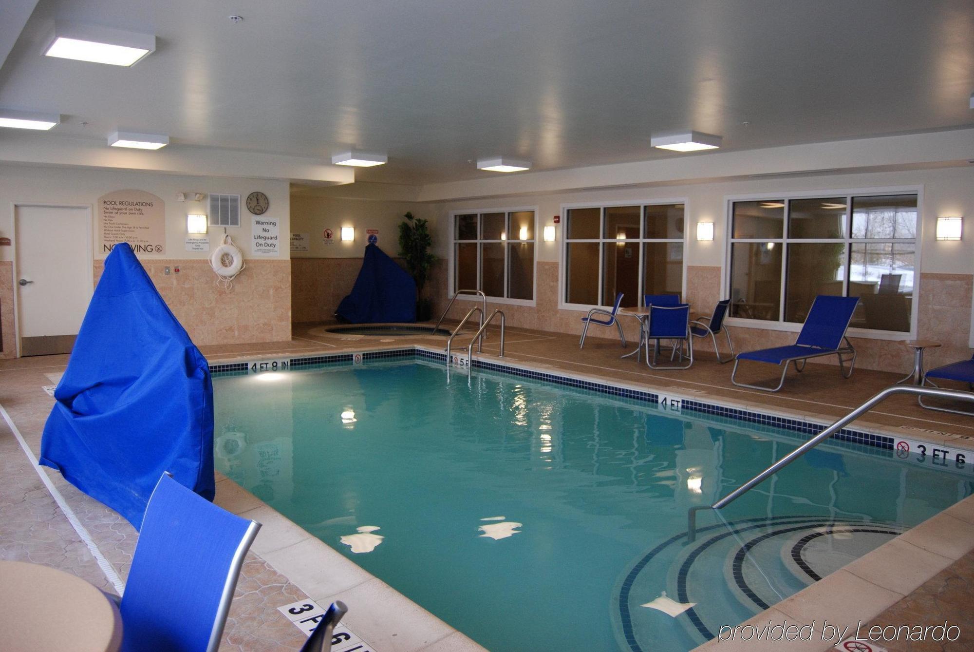 Hotel Express & By Ihg 3*